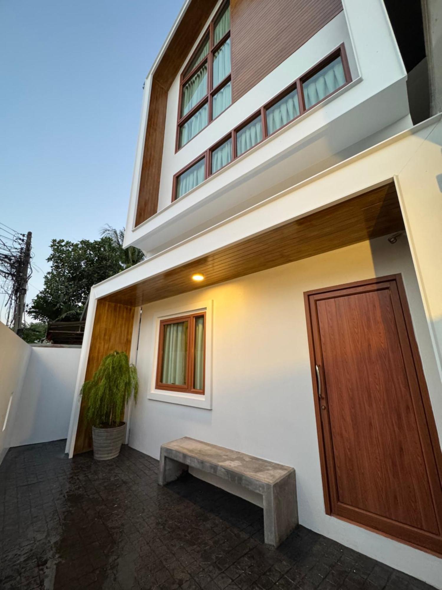 Tanwa Hotel Chiang Mai Bagian luar foto