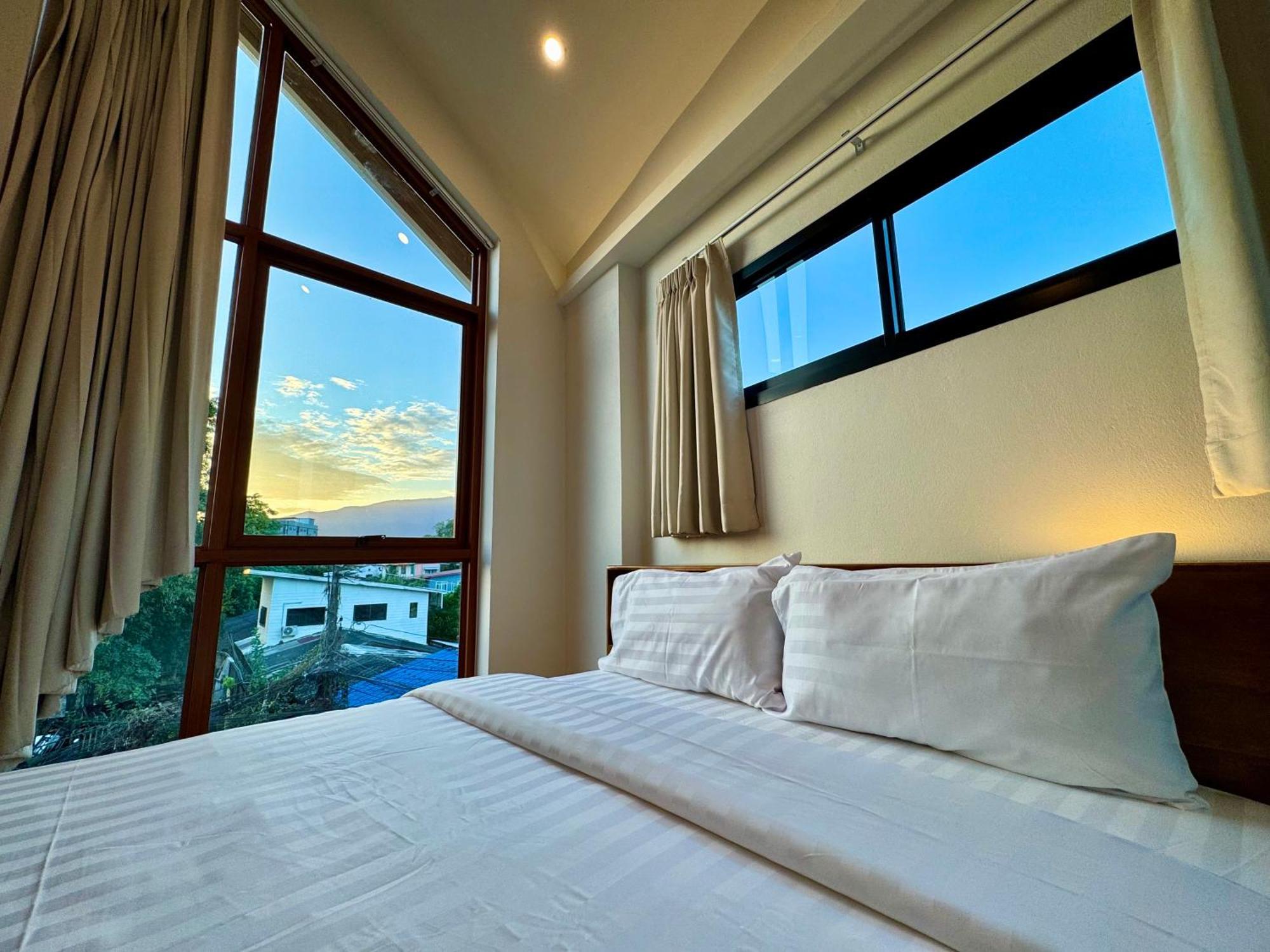 Tanwa Hotel Chiang Mai Bagian luar foto