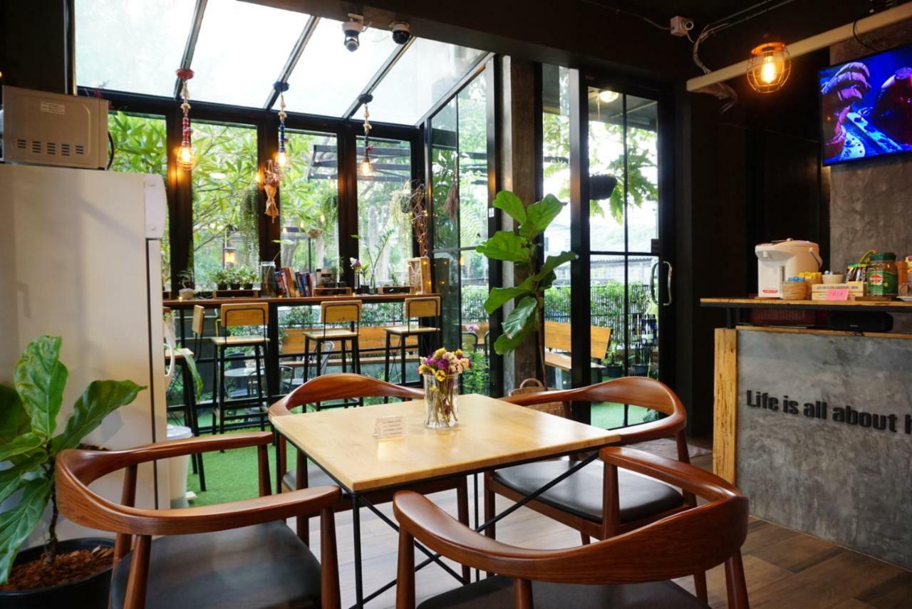 Tanwa Hotel Chiang Mai Bagian luar foto