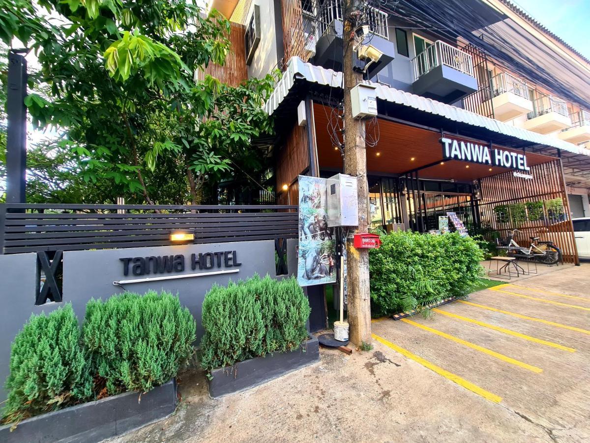 Tanwa Hotel Chiang Mai Bagian luar foto